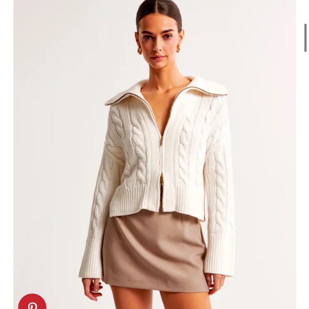Abercrombie & Fitch Merino Wool-Blend Zip Sweater in CREAM